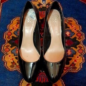 Vince Camuto Patent Leather Pumps Size 8 .5 NWT